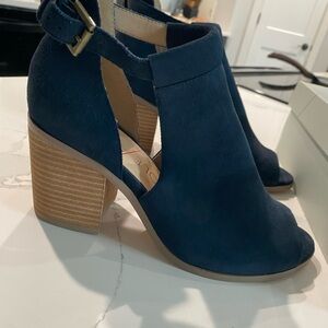 Sole Society Ink Suede Peep-Toe Booties 7 / 7.5